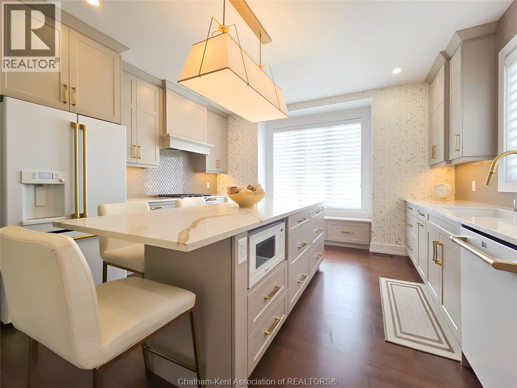 7 Tracy DRIVE - 19