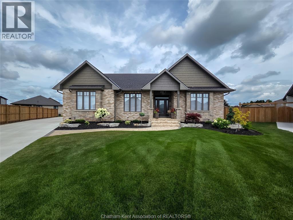 7 Tracy DRIVE - 3