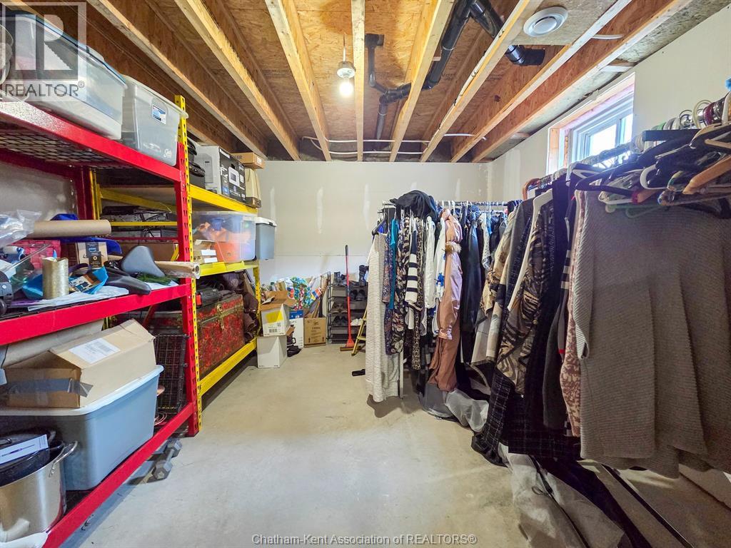 7 Tracy DRIVE - 47