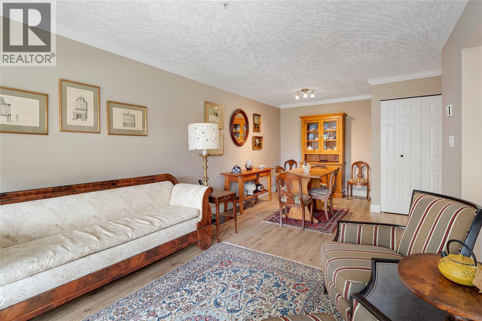 #105 1505 CHURCH AVE - 18