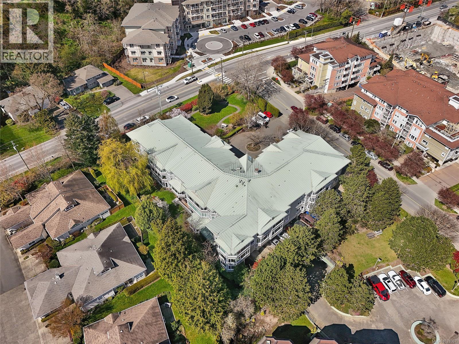 #105 1505 CHURCH AVE - 47