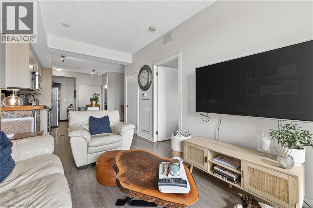 #1006 85 DUKE Street W - 16