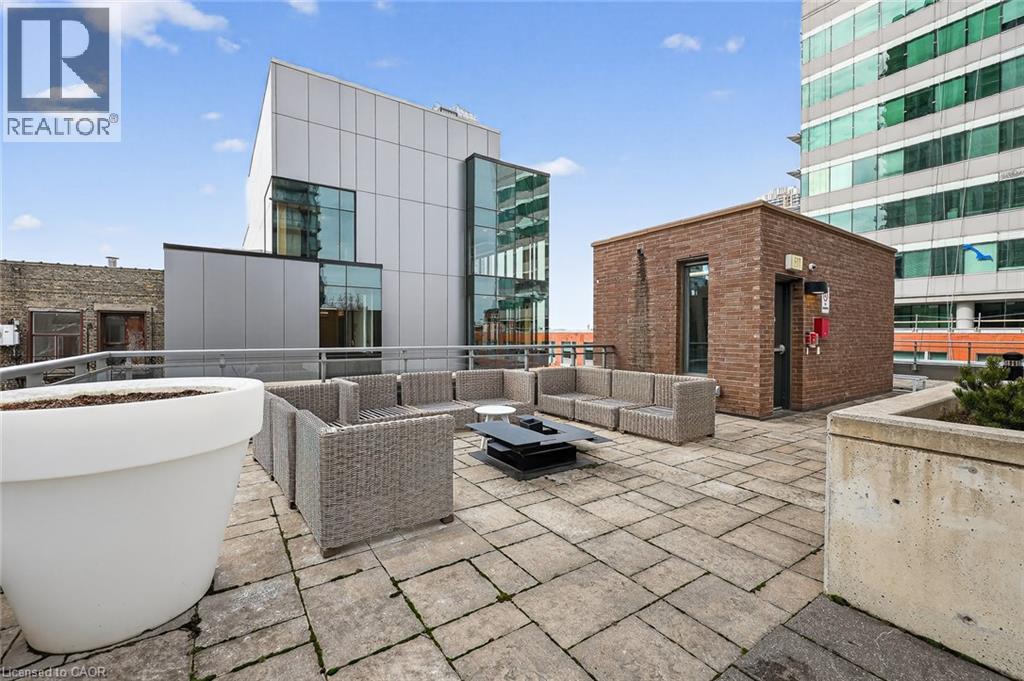 #1006 85 DUKE Street W - 33