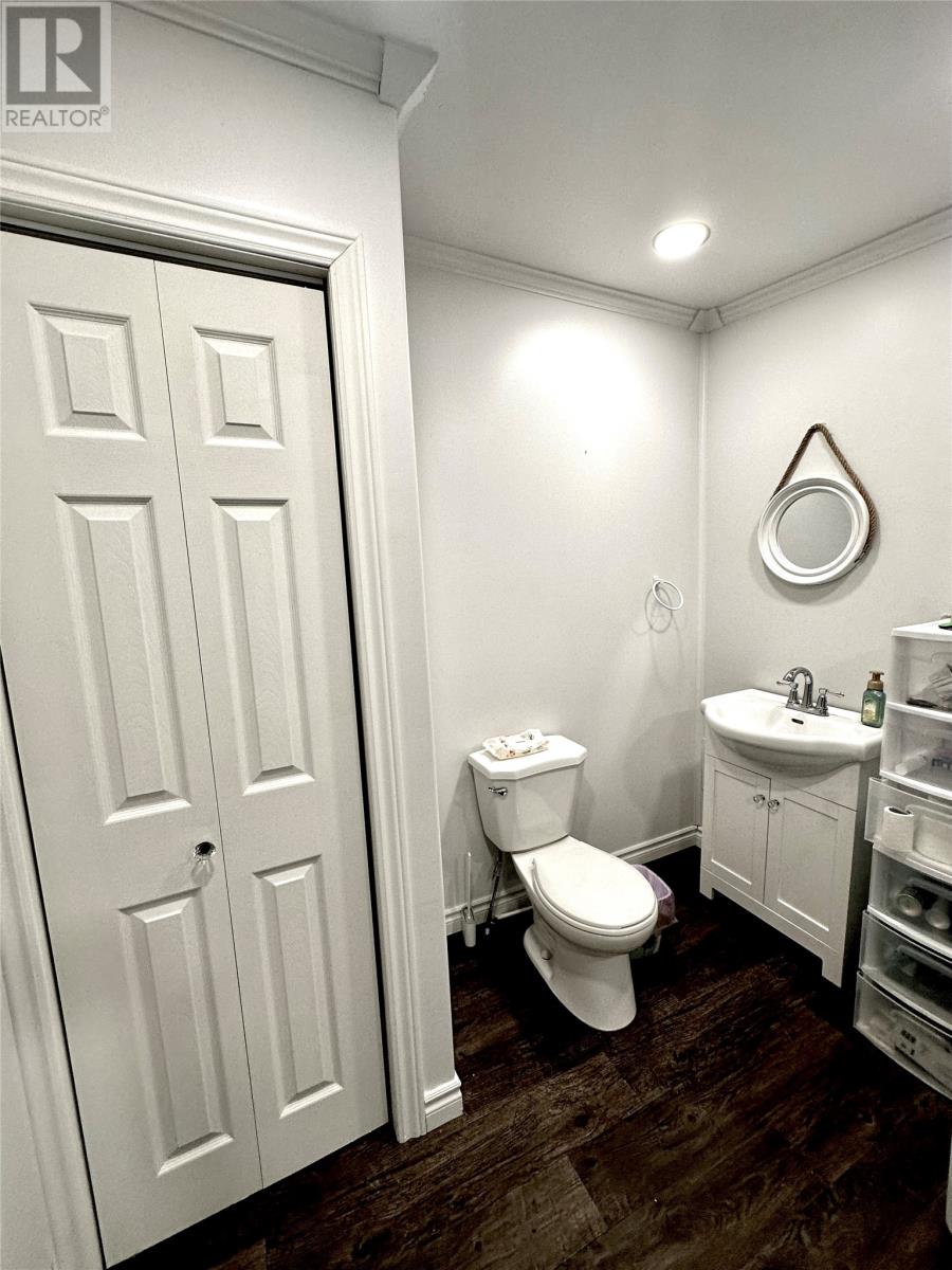 3 & 3B Station Road - 27