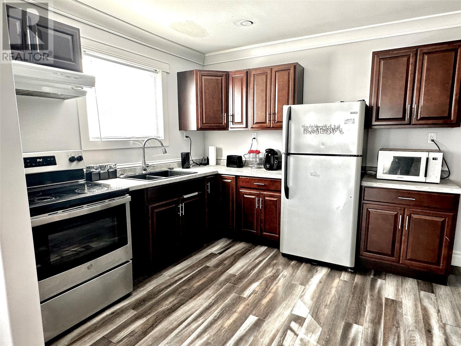 3 & 3B Station Road - 28