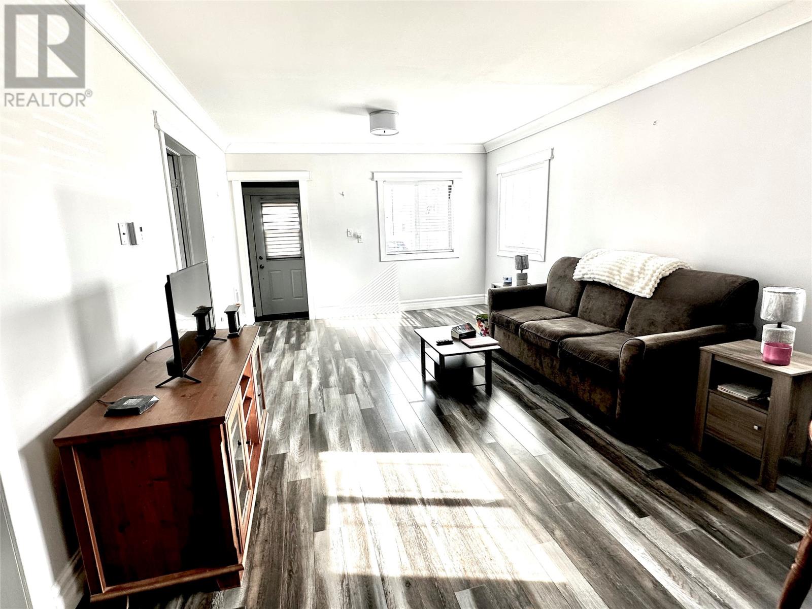 3 & 3B Station Road - 33