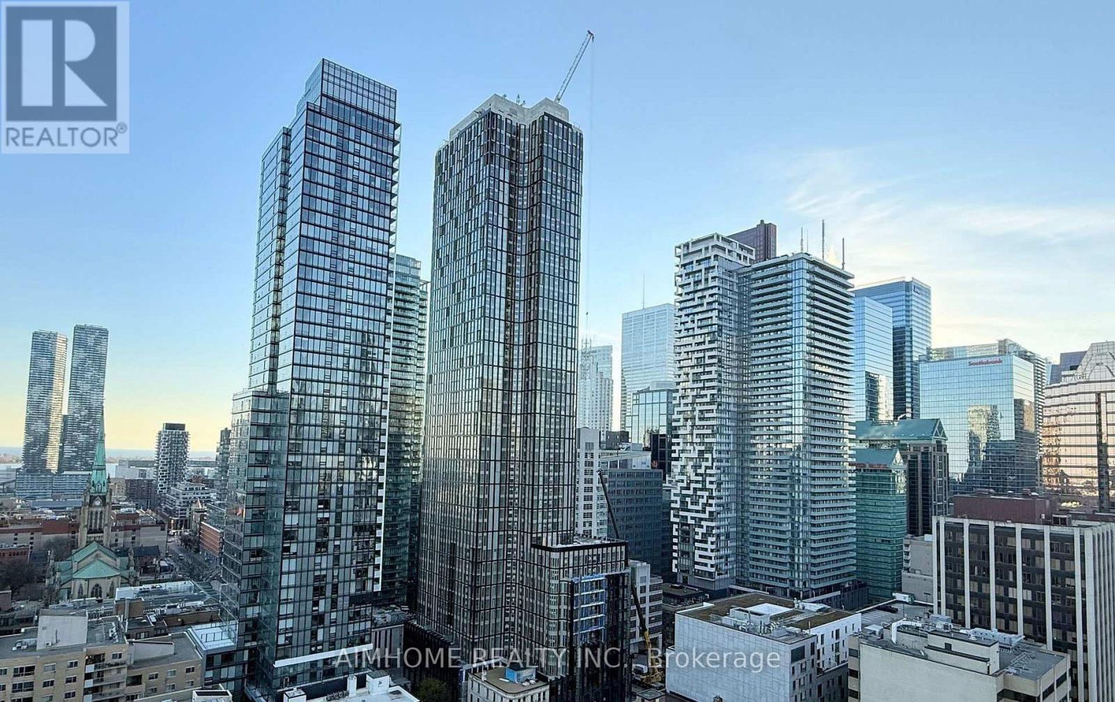 2610 - 88 QUEEN STREET E