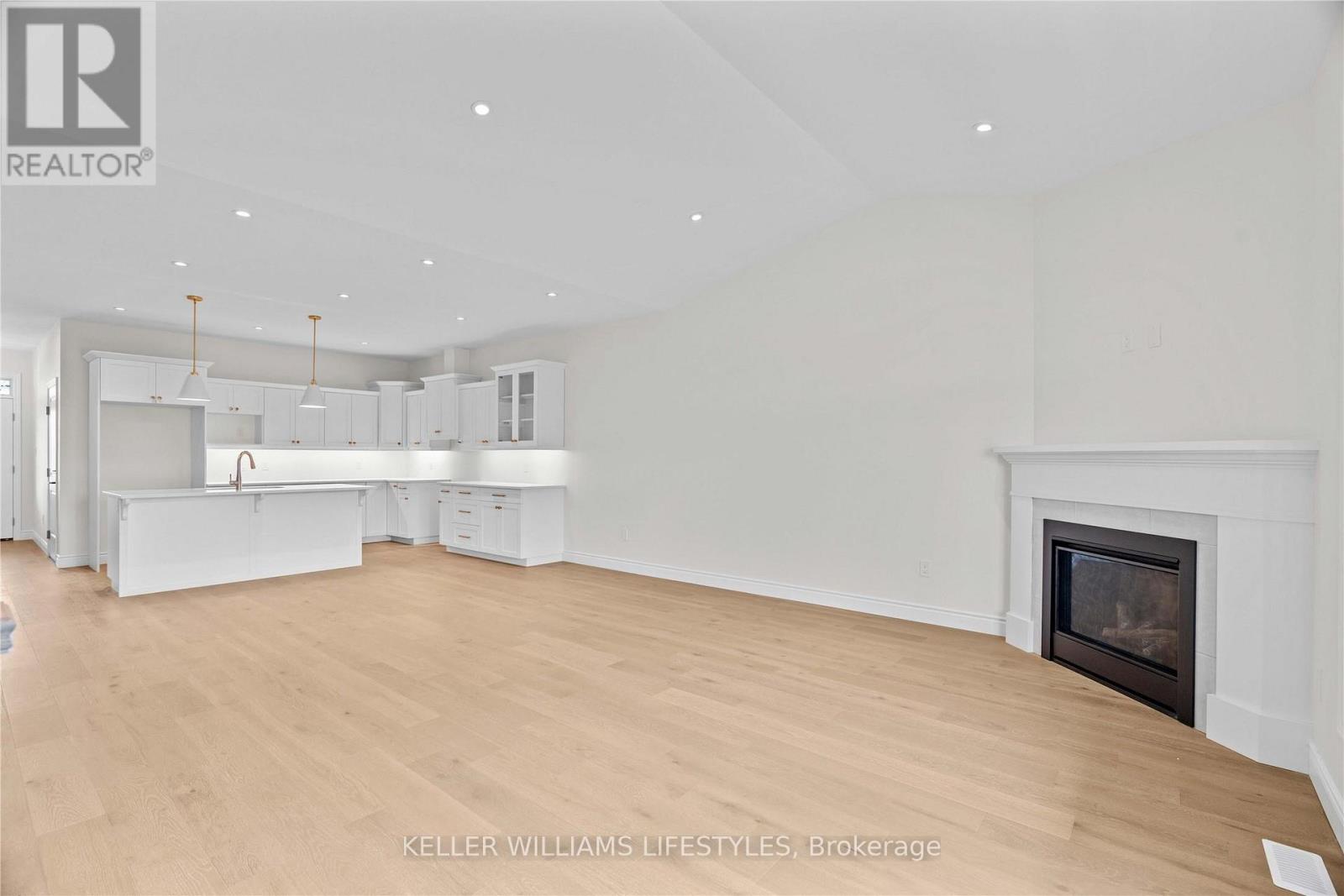 110 LENEVE STREET - 14