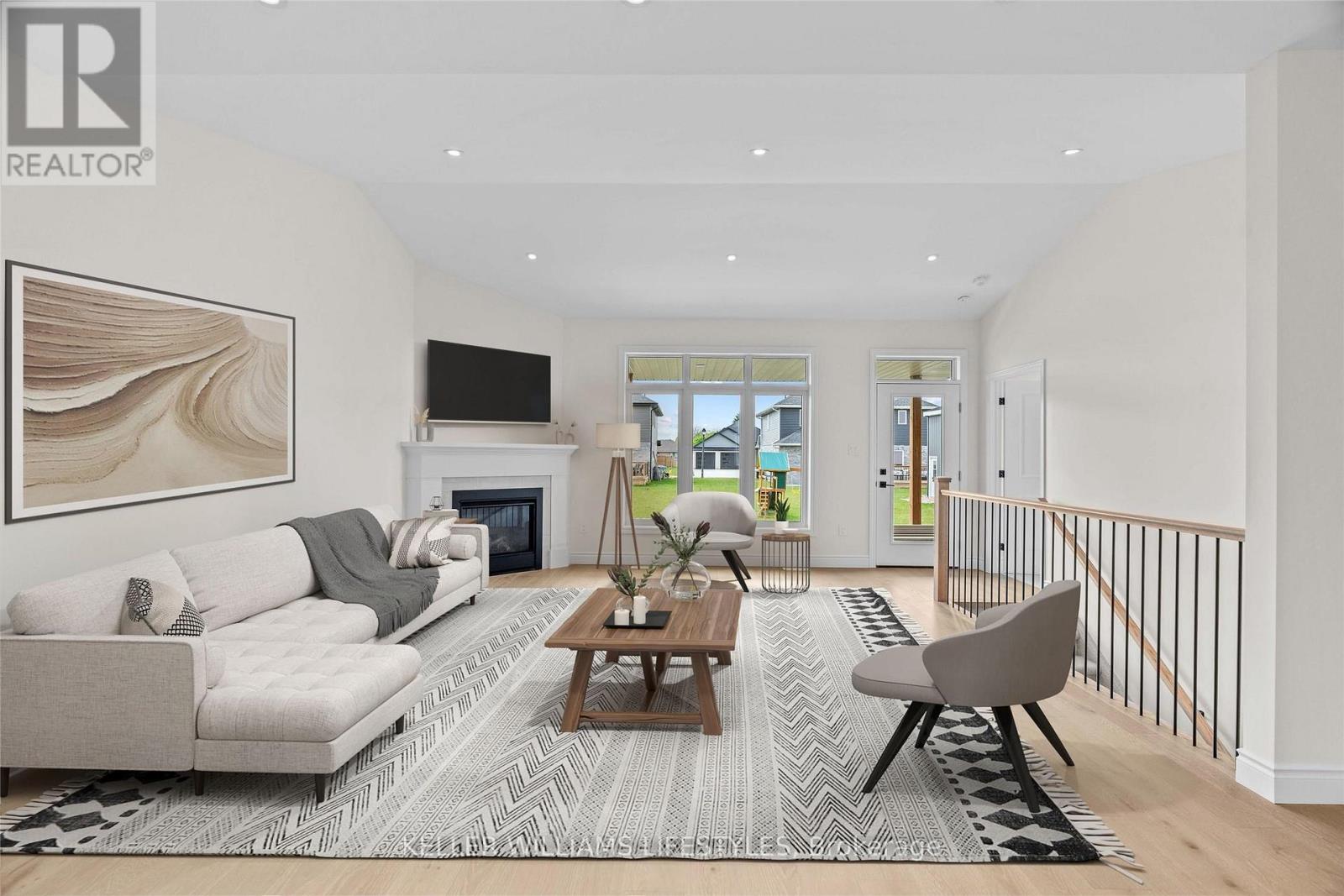 110 LENEVE STREET - 16