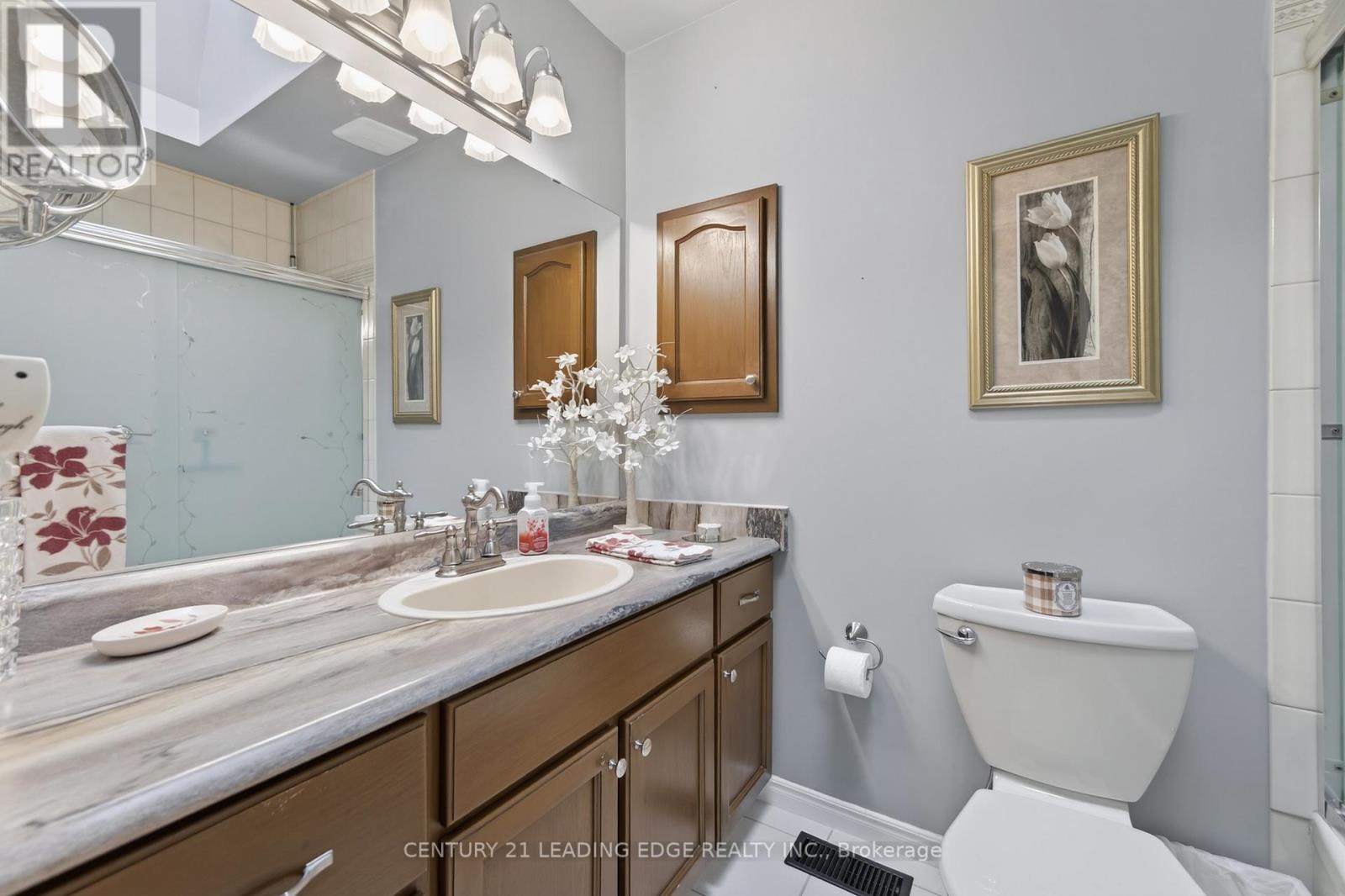 17 SANDLEWOOD TRAIL - 30