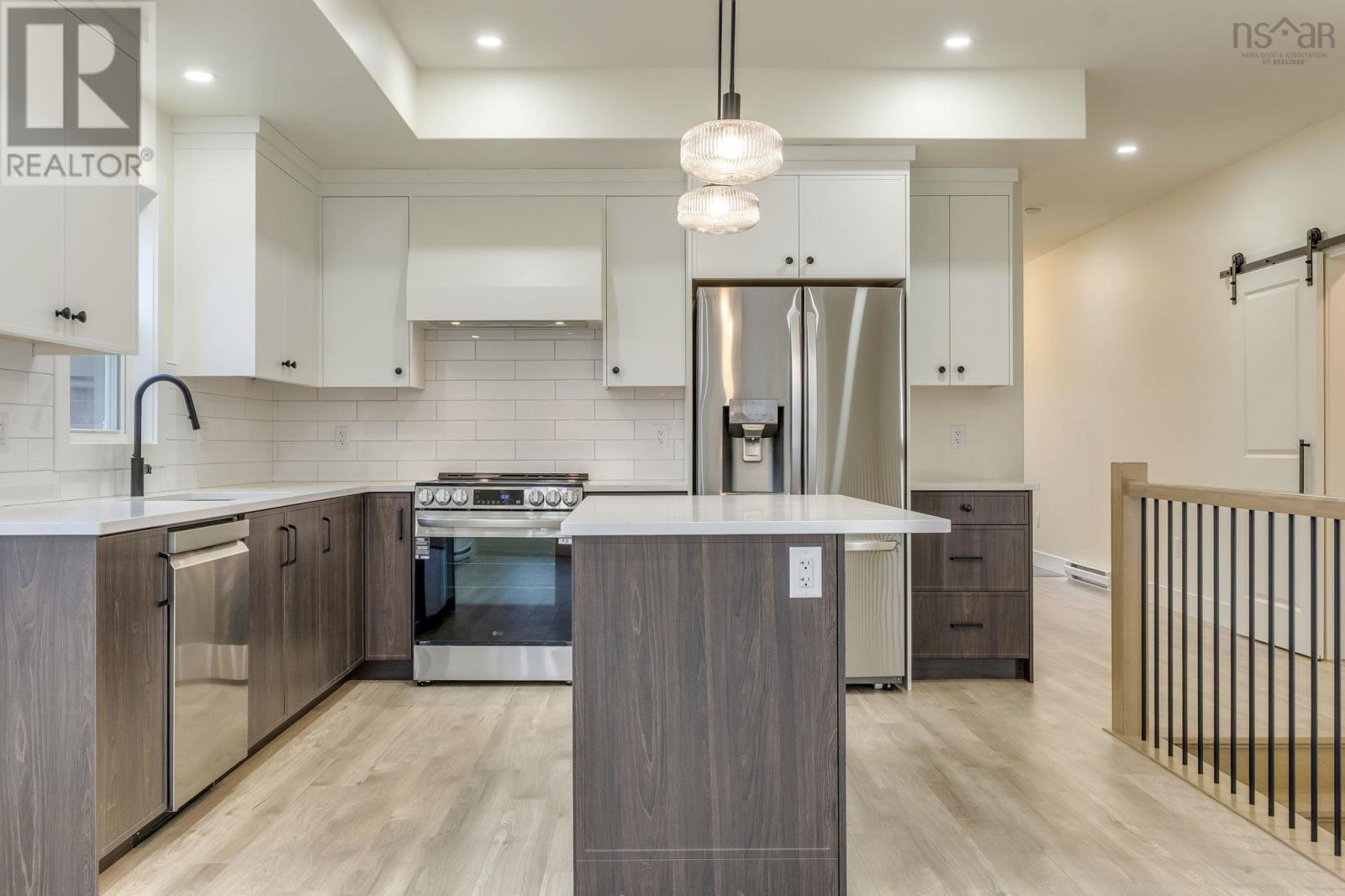 Property 18 of 41 of GW-7 42 Gardenia Way