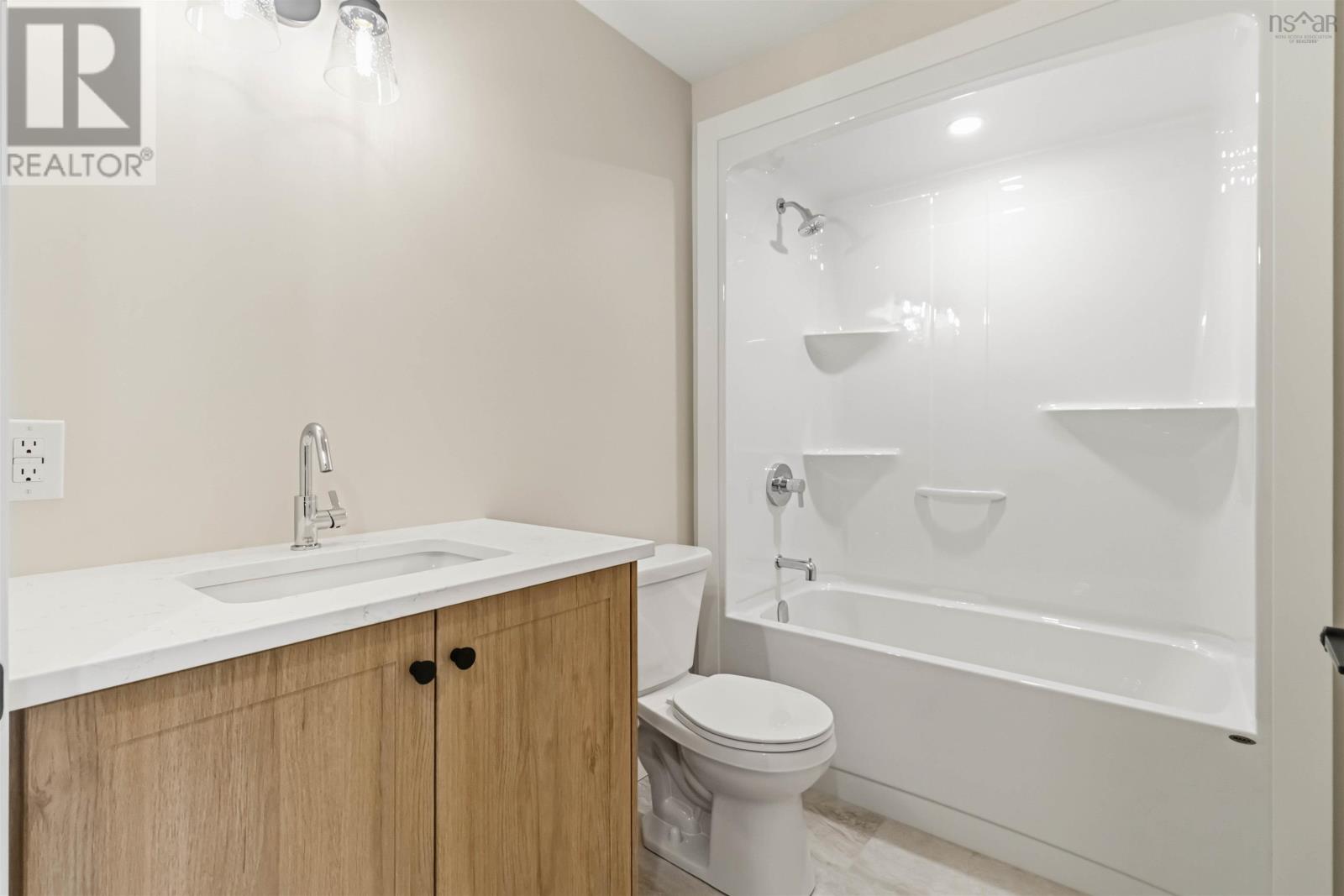 Property 25 of 36 of PC-42 29 Pearlgarden Close