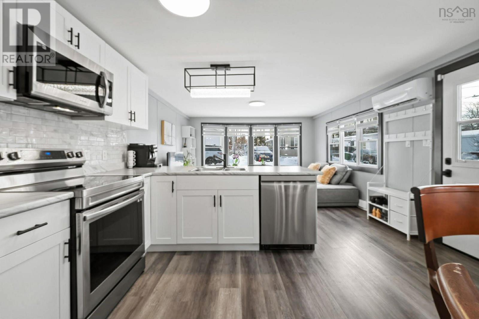 Property 14 of 29 of 12 Stanley Street