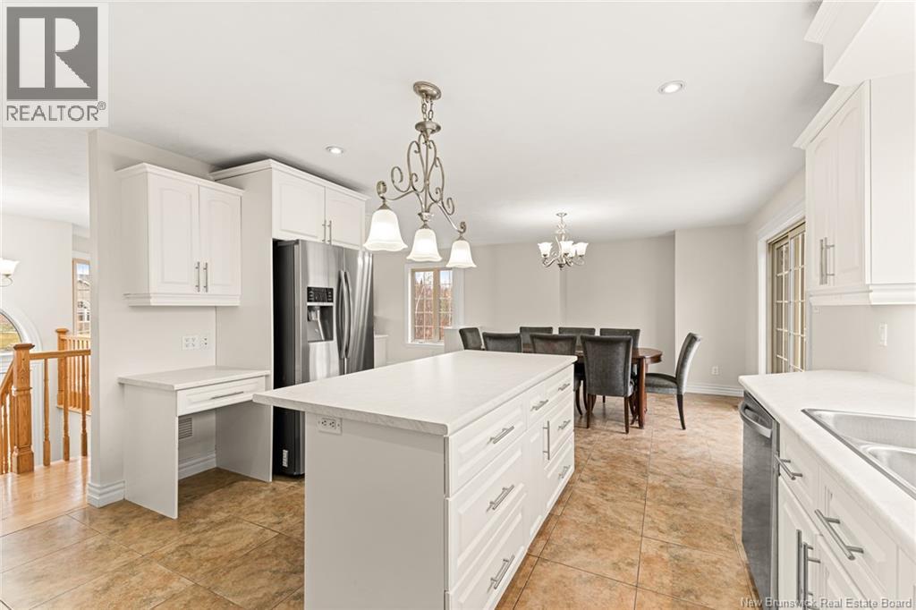160 DANIEL DRIVE - 4