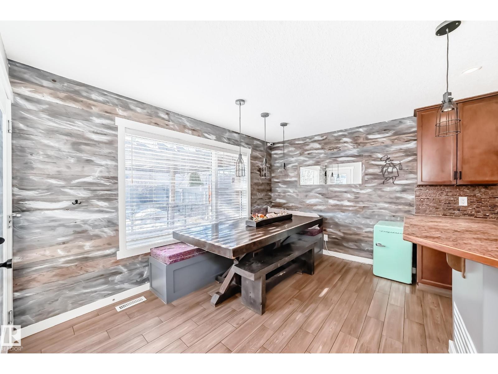 6303 2 AV SW, Edmonton