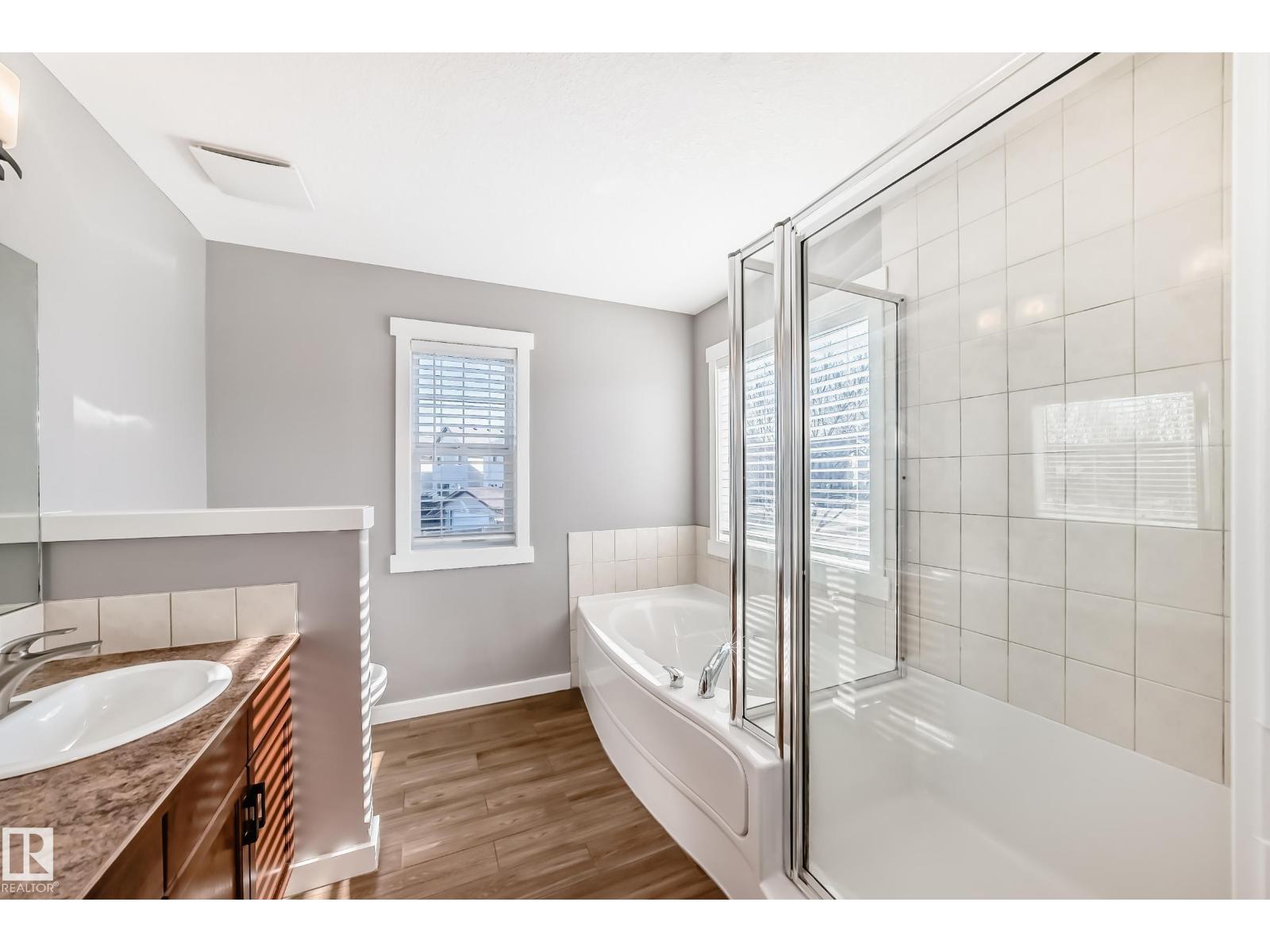 6303 2 AV SW, Edmonton