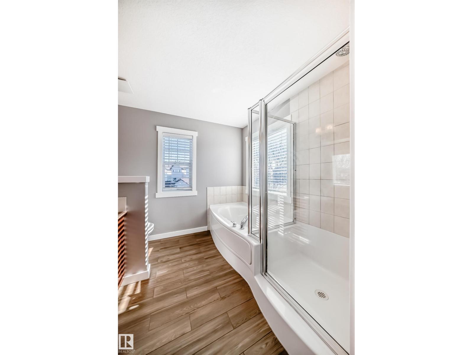 6303 2 AV SW, Edmonton