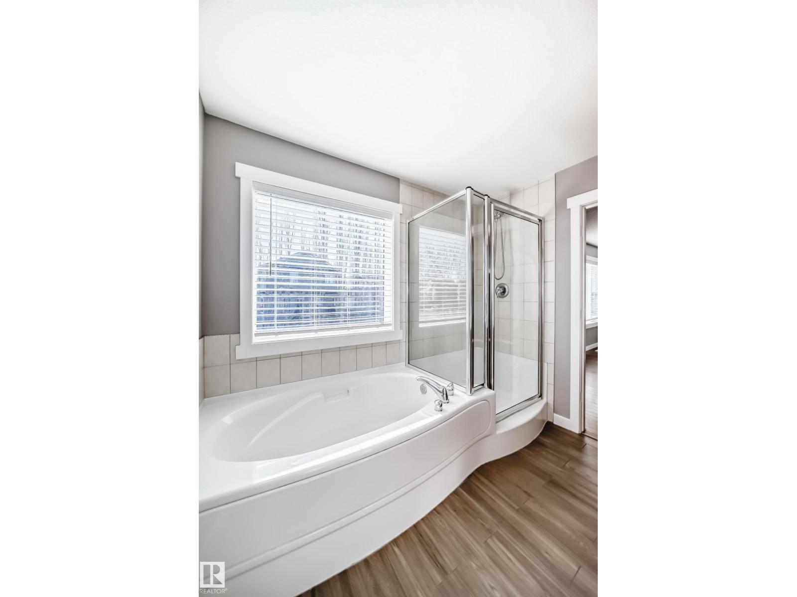 6303 2 AV SW, Edmonton