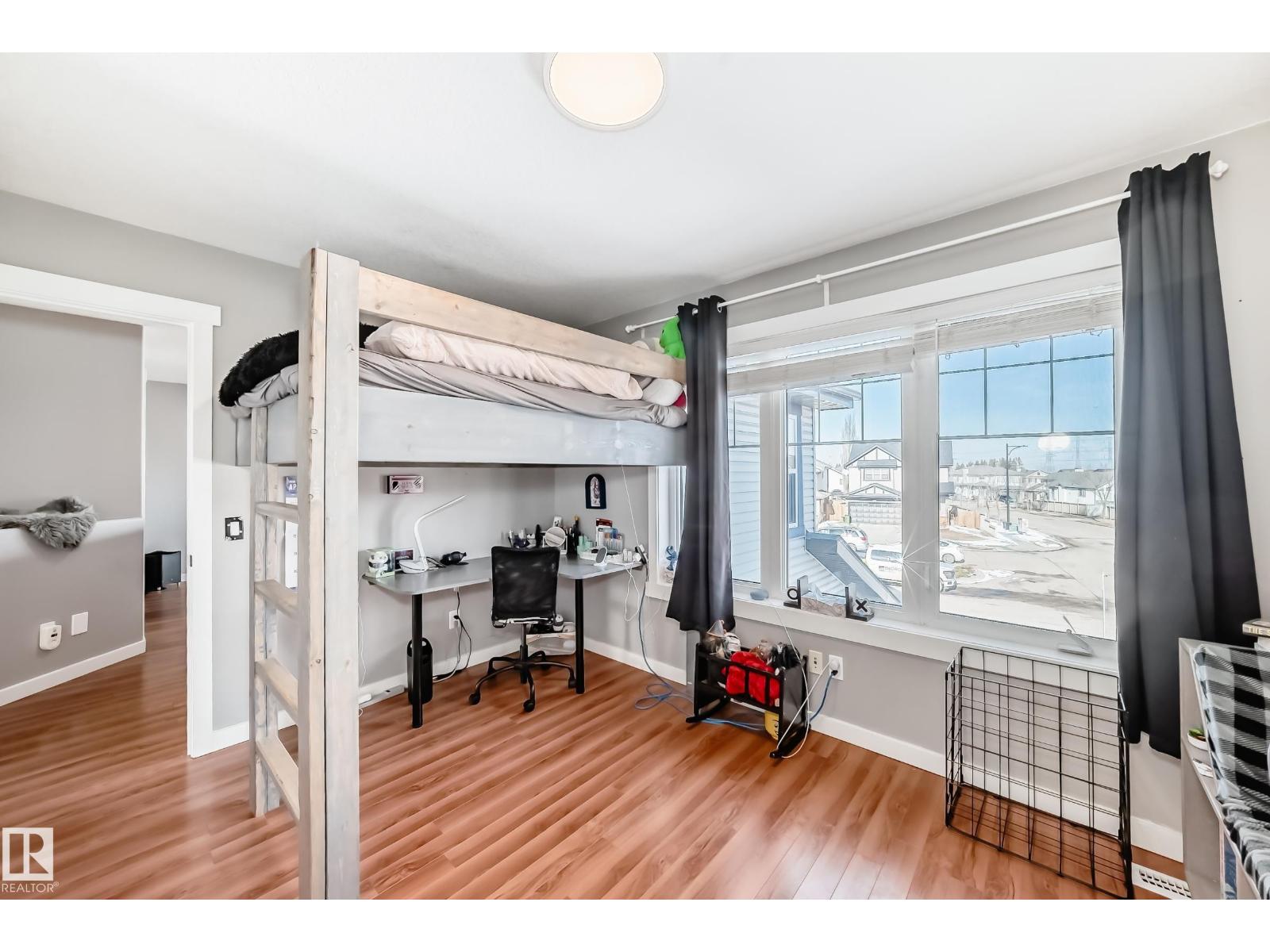 6303 2 AV SW, Edmonton