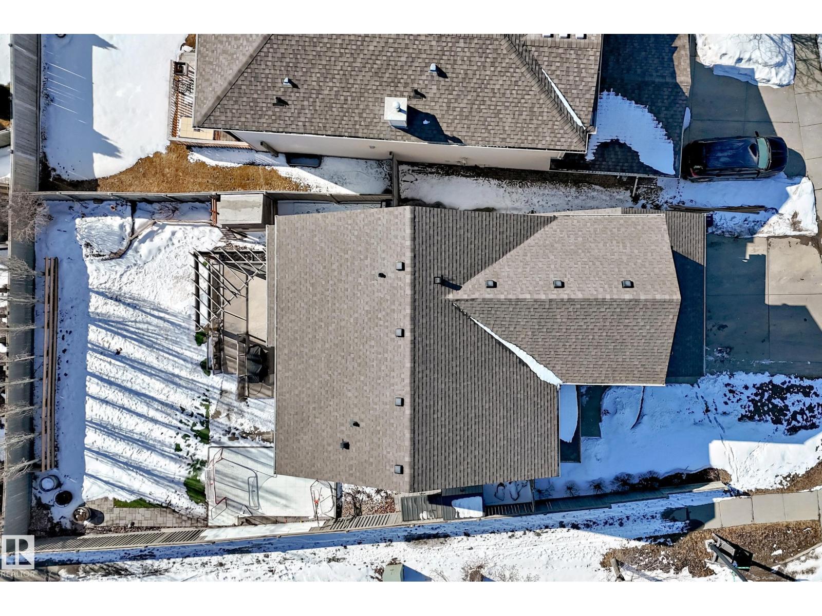 6303 2 AV SW, Edmonton