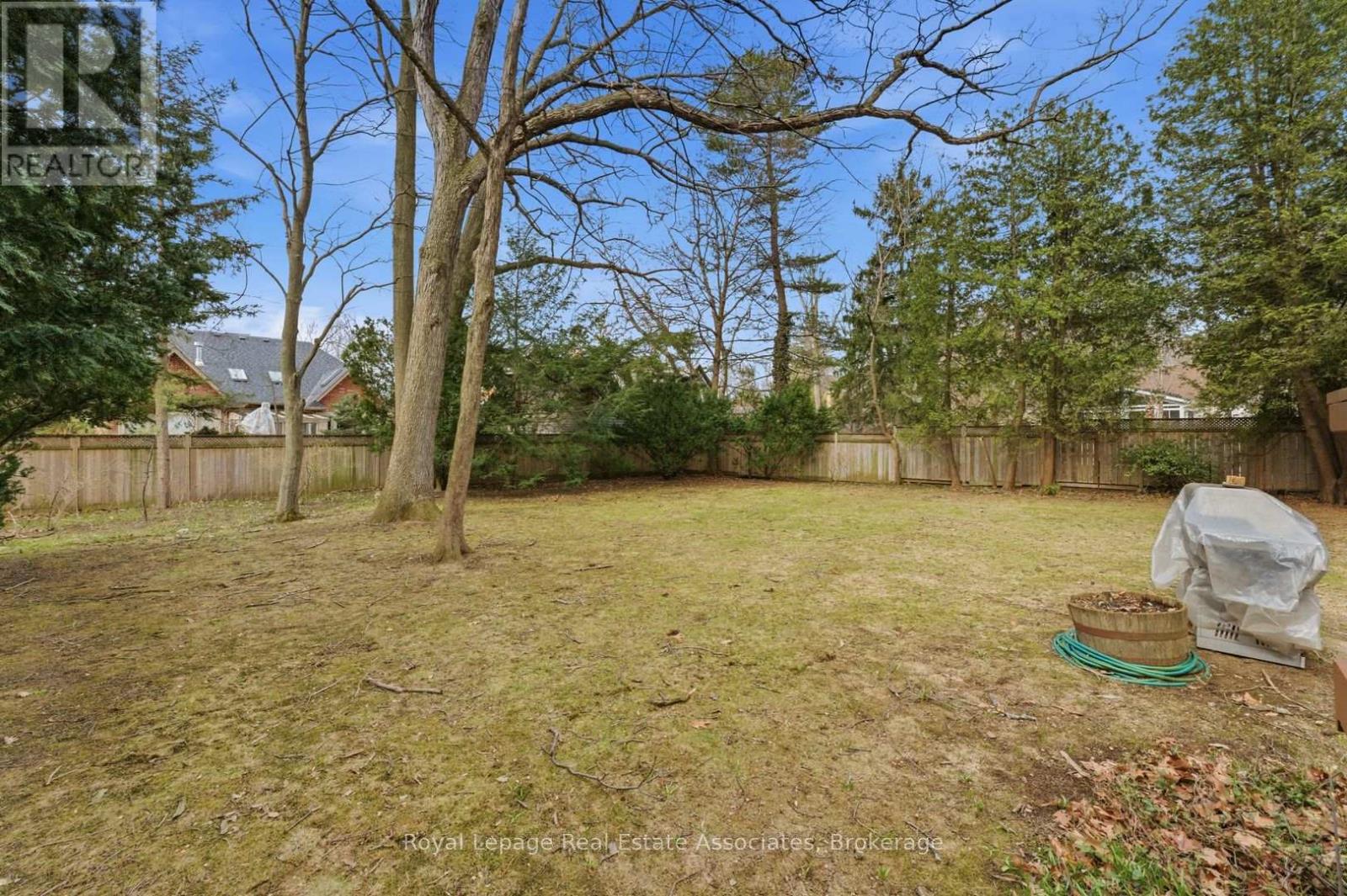 95 OAKES DRIVE - 8