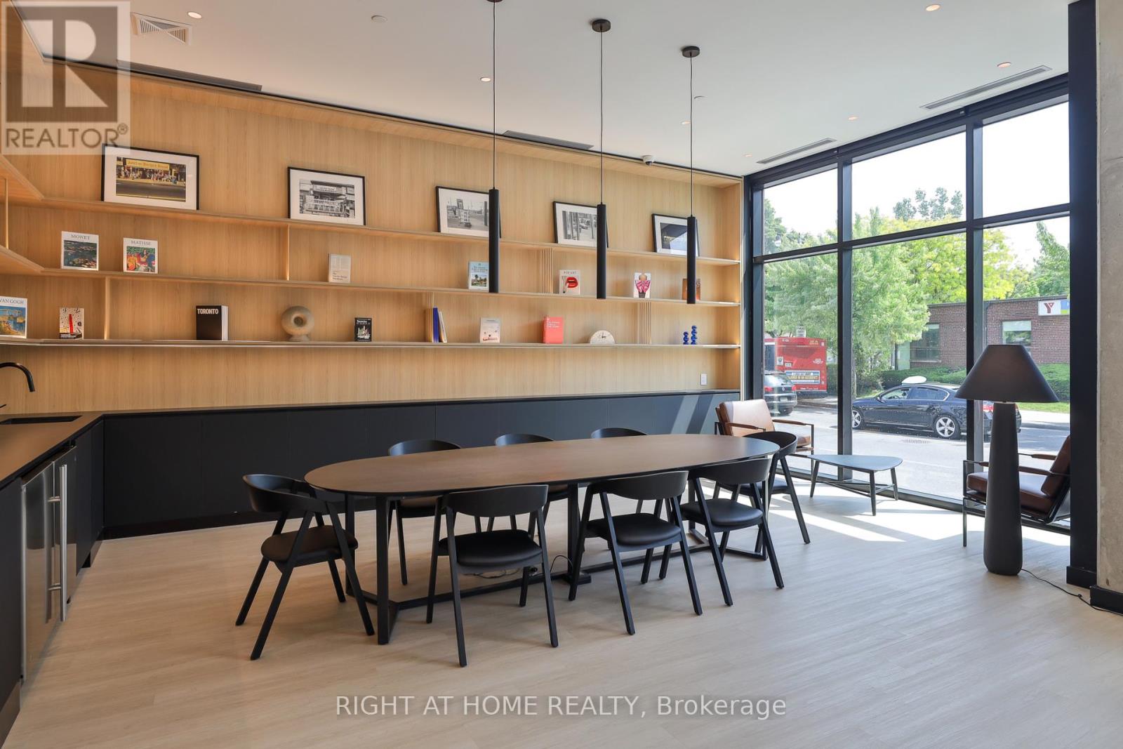 #PH 6 2720 DUNDAS STREET W - 31