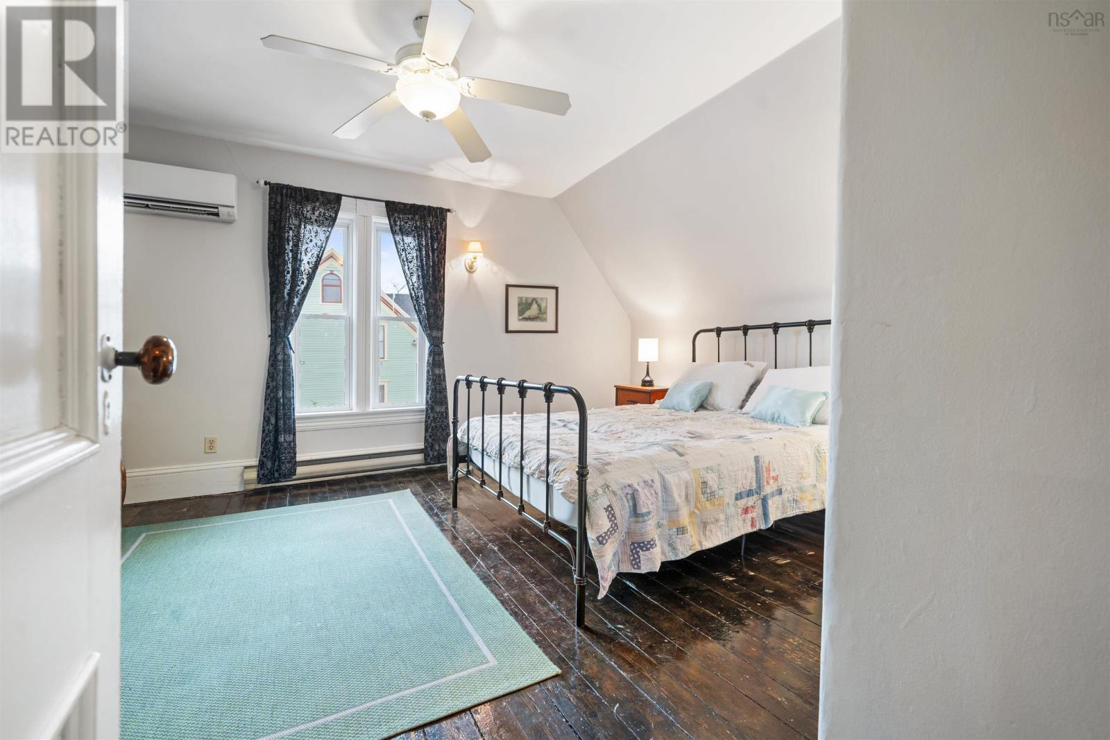 Property 38 of 49 of 31 Chapel Street