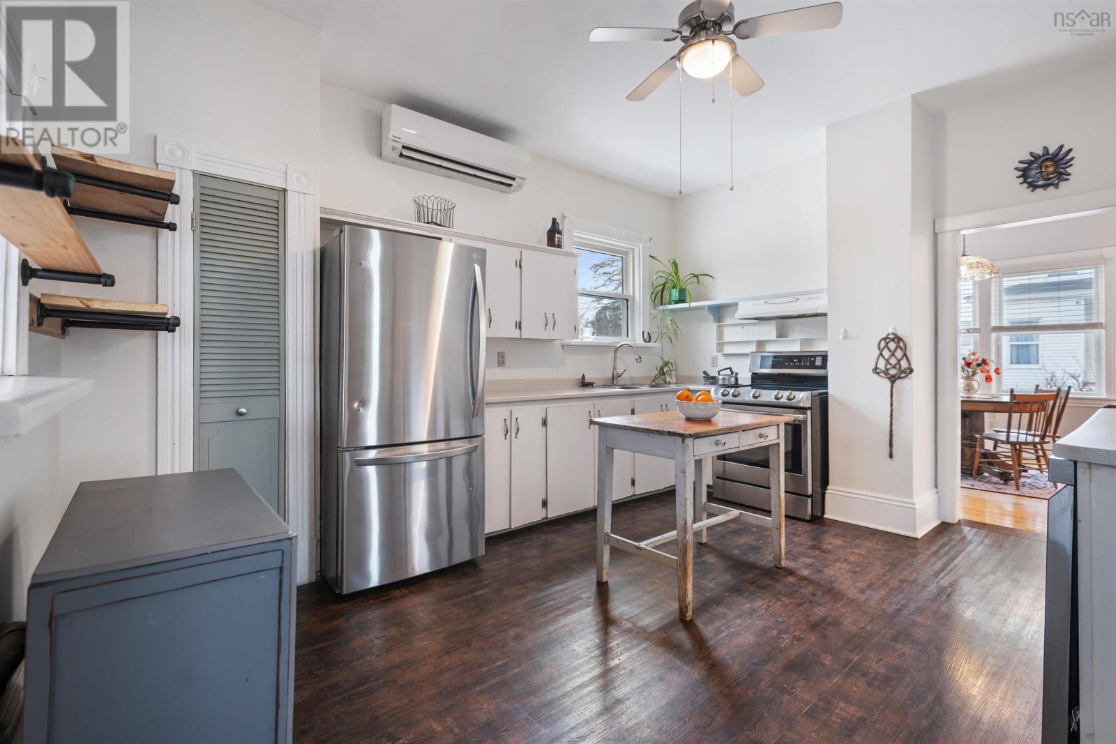 Property 33 of 49 of 31 Chapel Street