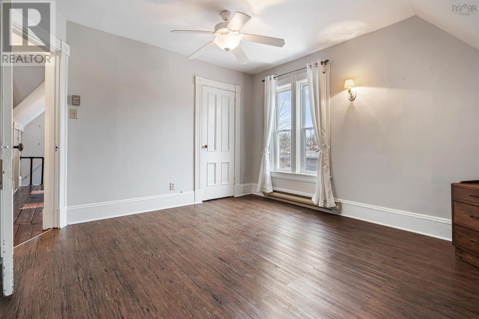 Property 48 of 49 of 31 Chapel Street