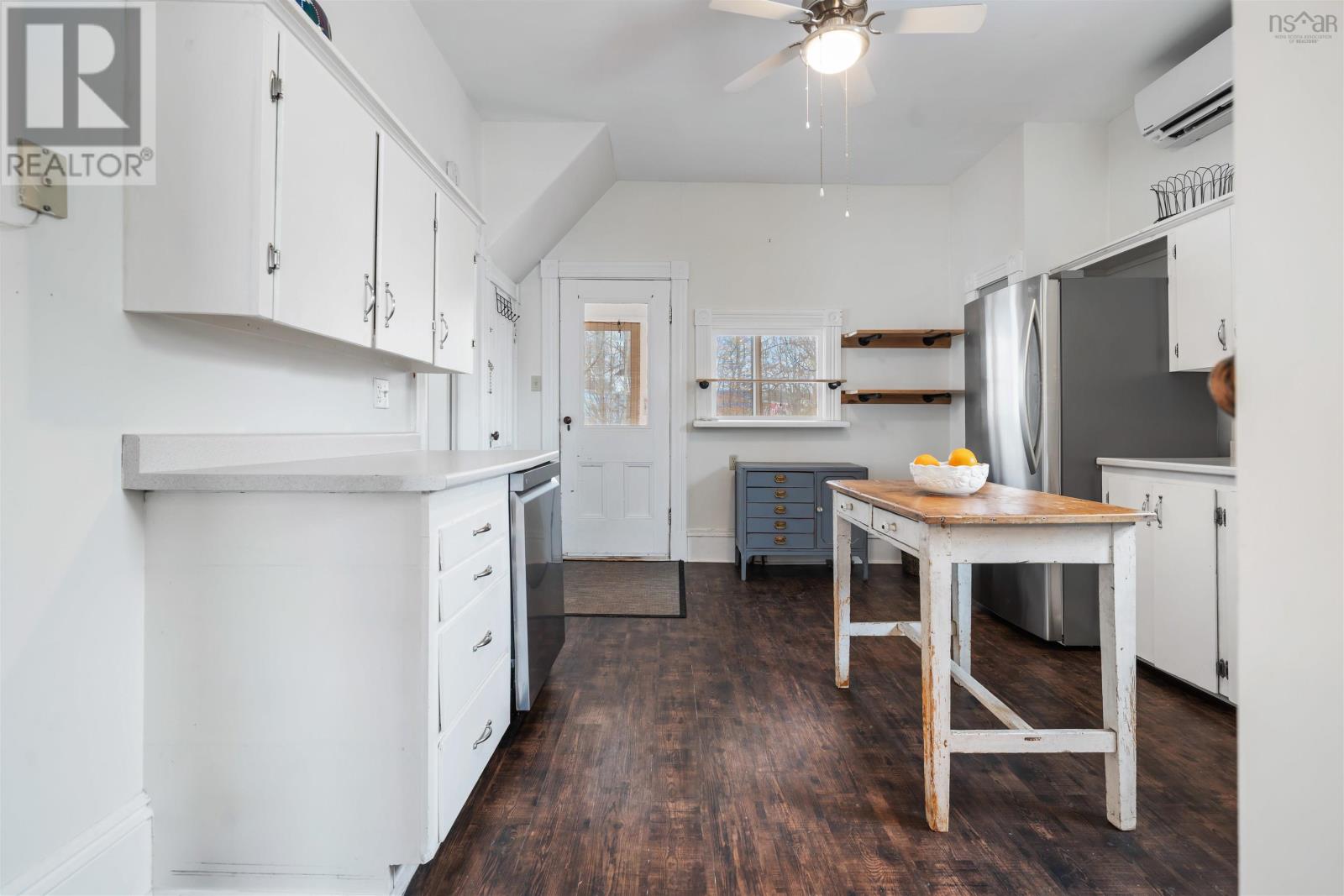 Property 29 of 49 of 31 Chapel Street