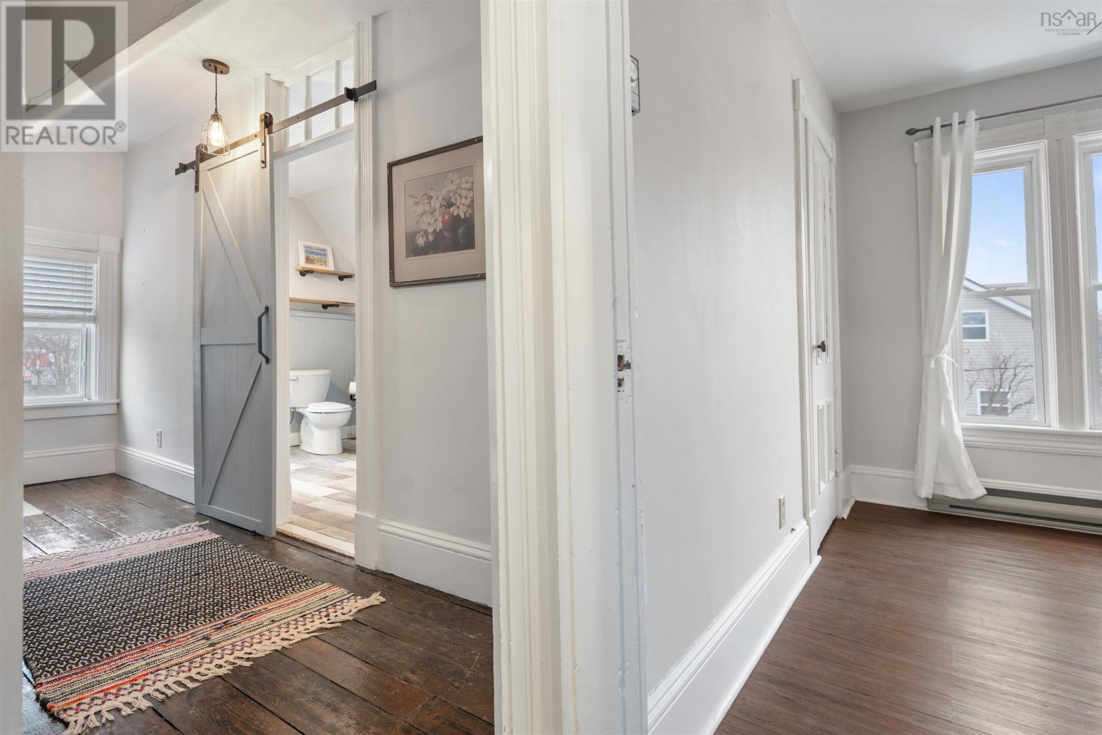 Property 46 of 49 of 31 Chapel Street