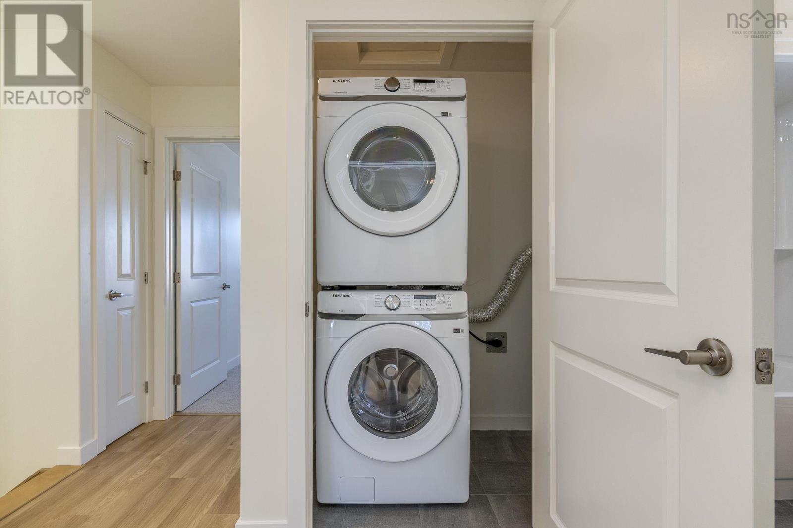 Property 22 of 46 of DA-55 185 Darner Drive