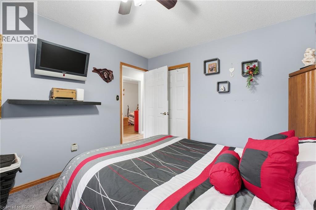 71 BARNES Avenue - 12