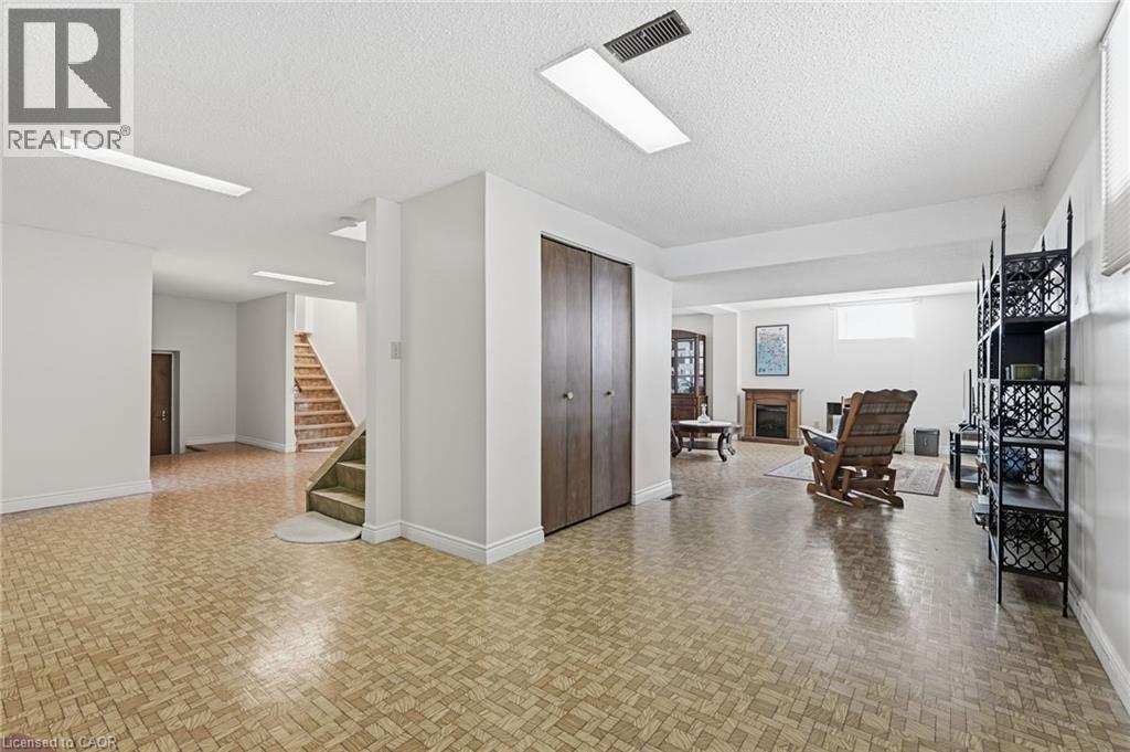 383 SCENIC Drive, Hamilton, Ontario, L9C1G6 — Photo 25