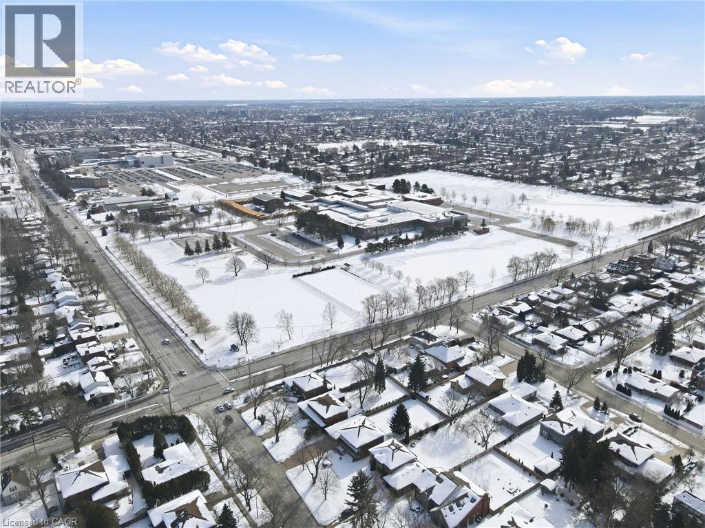 383 SCENIC Drive, Hamilton, Ontario, L9C1G6 — Photo 37