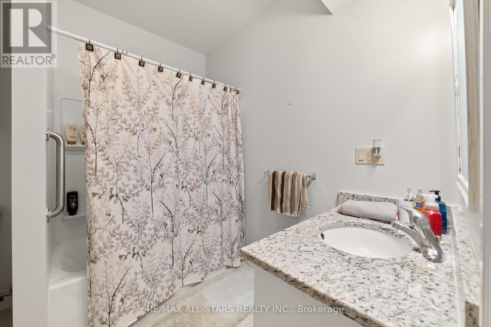 18 BLYTHE SHORE ROAD - 35
