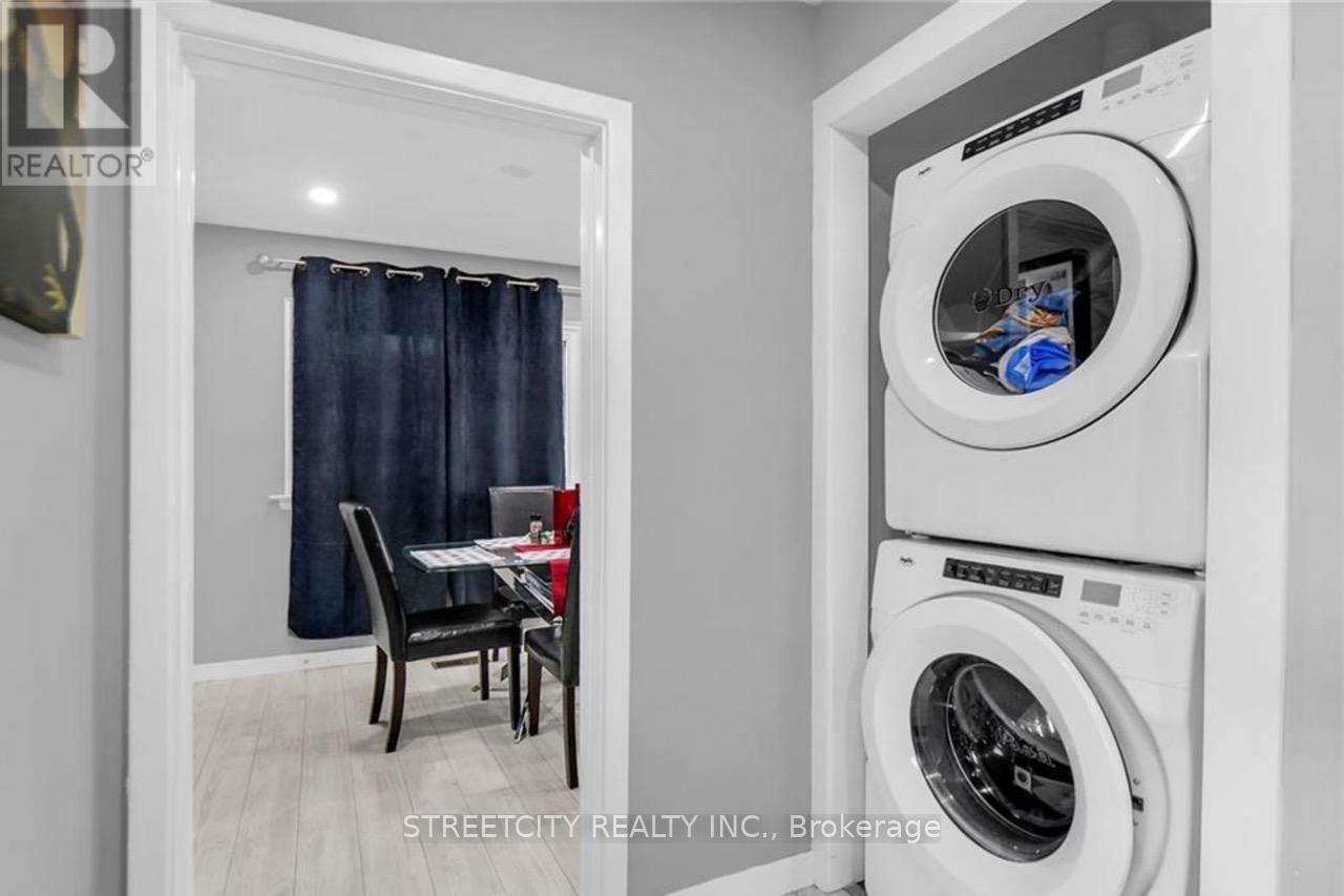 200 RENFRO CRESCENT Property Photo