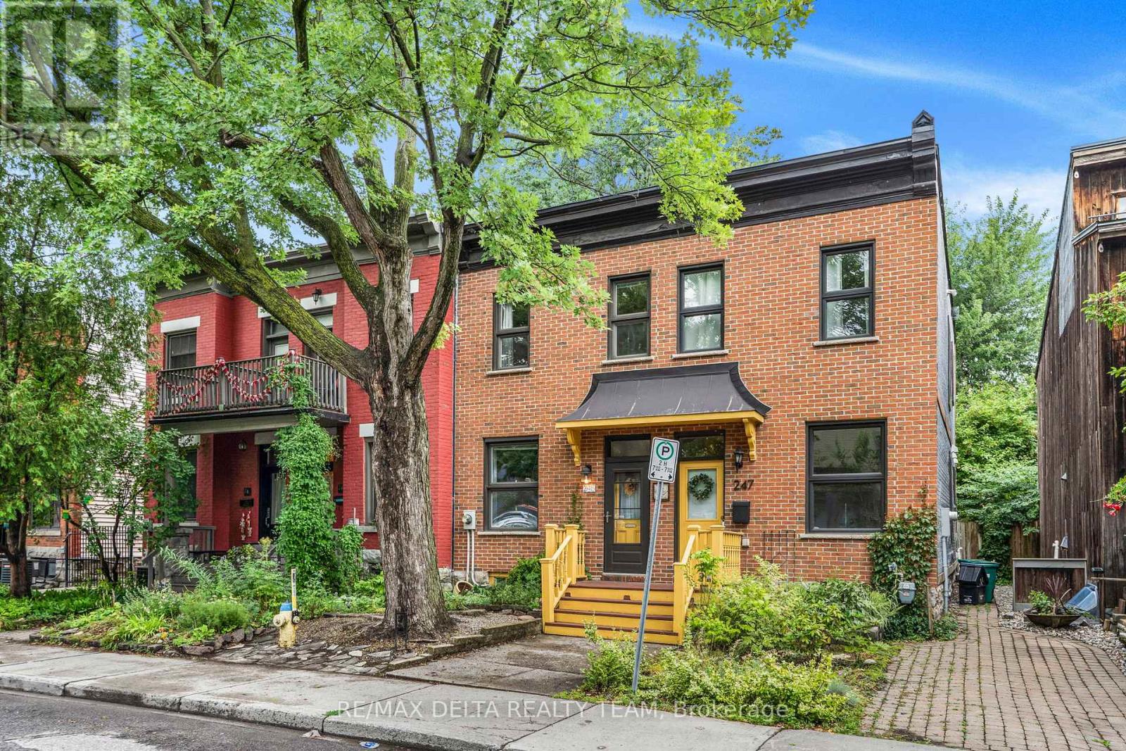 245 YORK STREET - 2