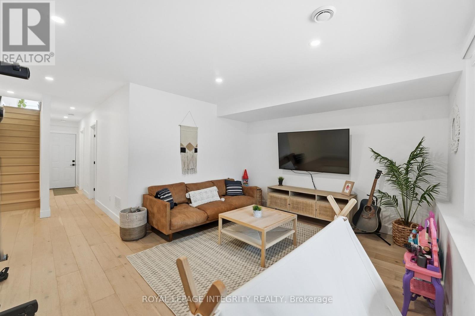 221 WESLEY AVENUE — photo 30