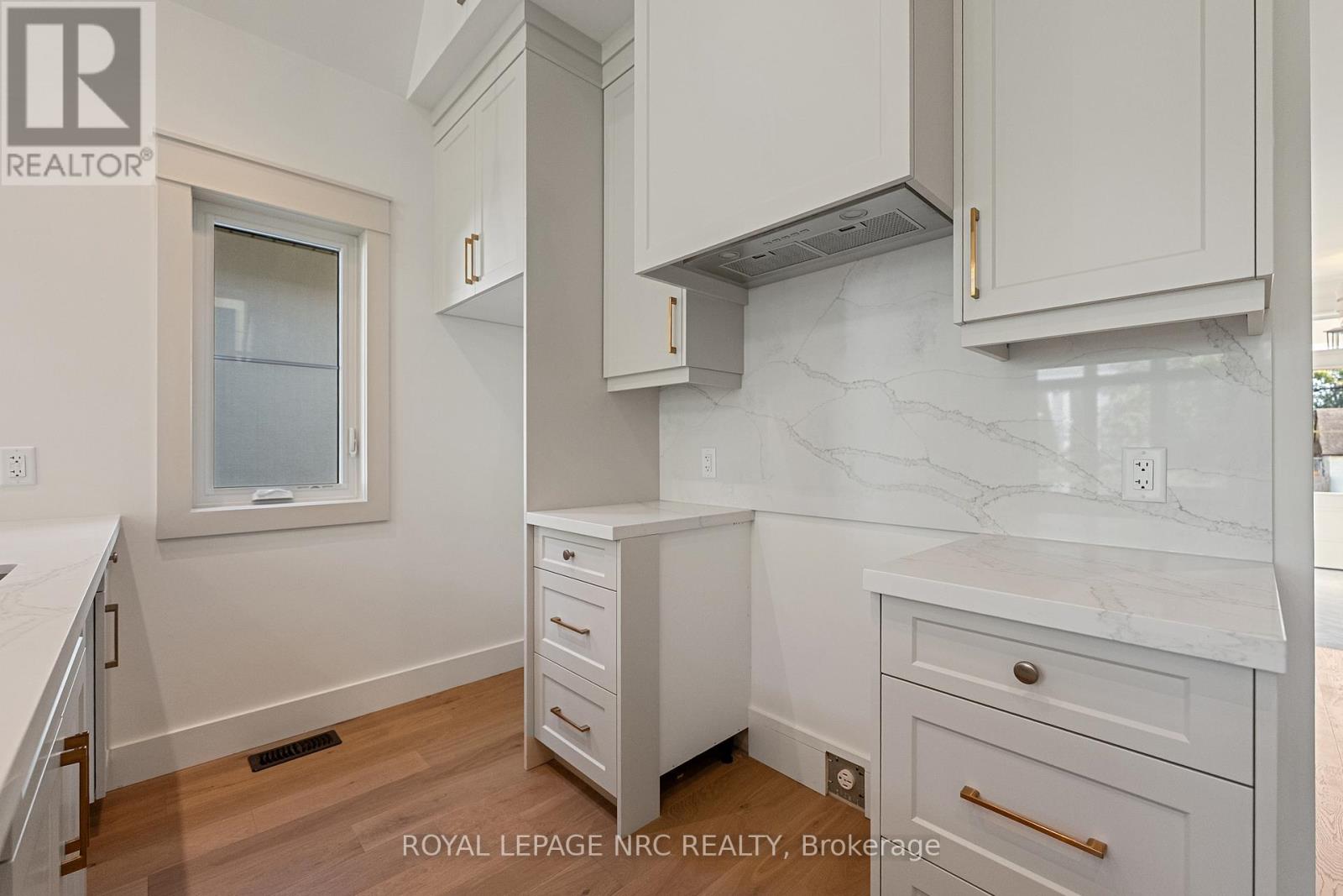 4058 GLENSPRING ROAD - 13