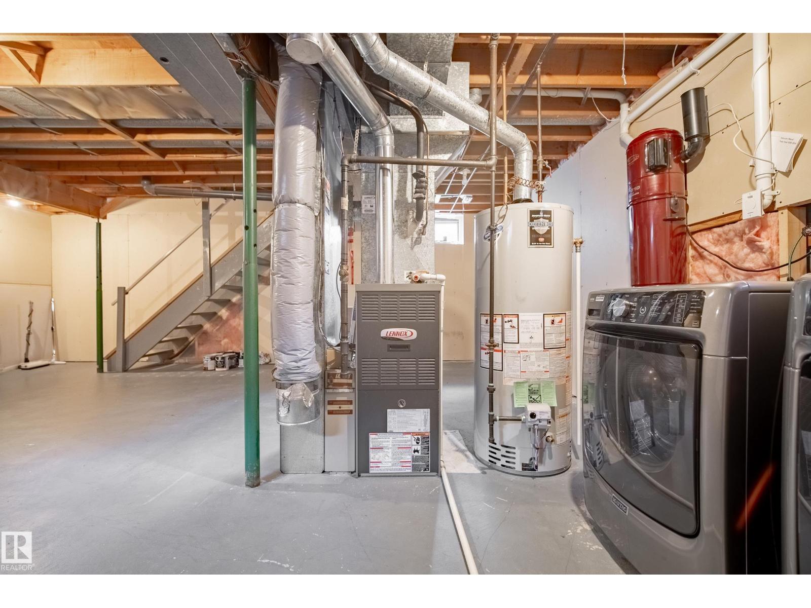 3528 56 ST NW, Edmonton