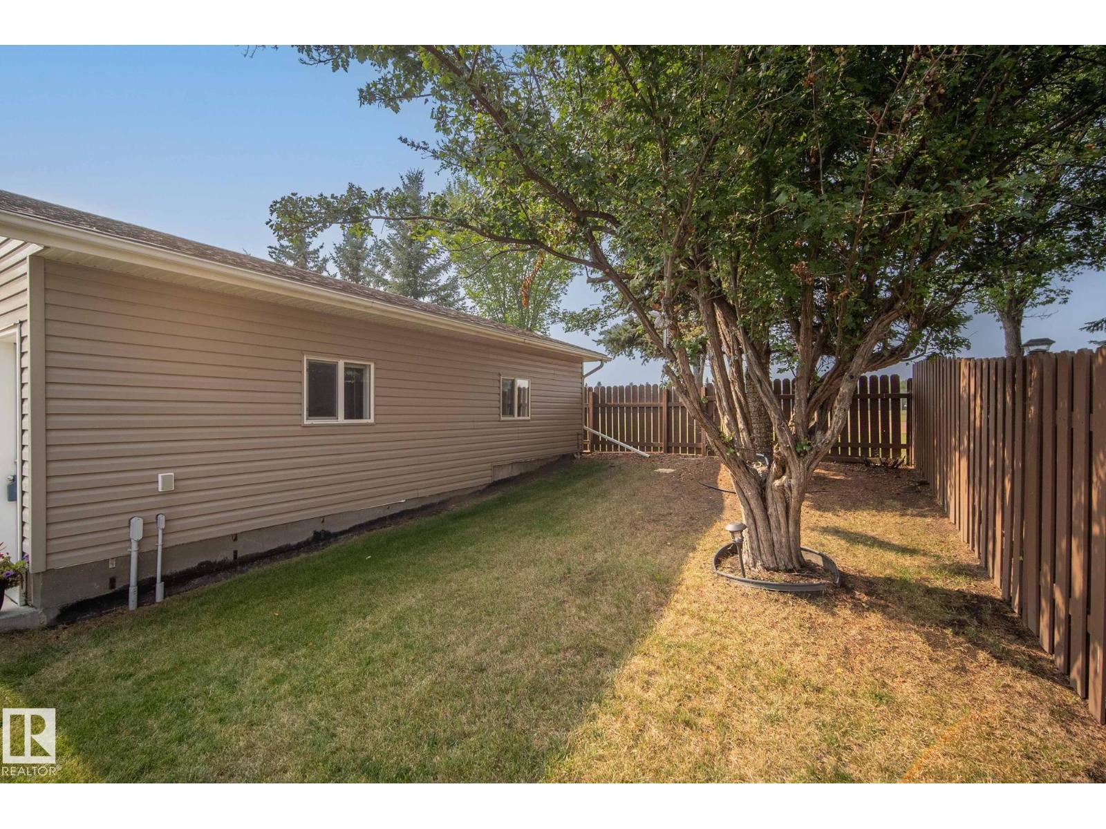 3528 56 ST NW, Edmonton