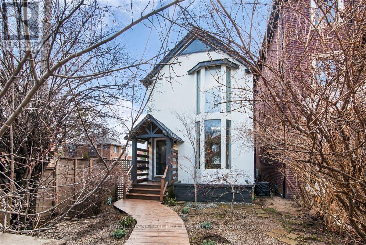 239 HEATH STREET E - 2