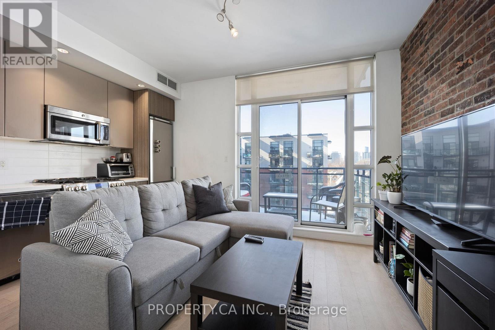 #612 88 COLGATE AVENUE - 8