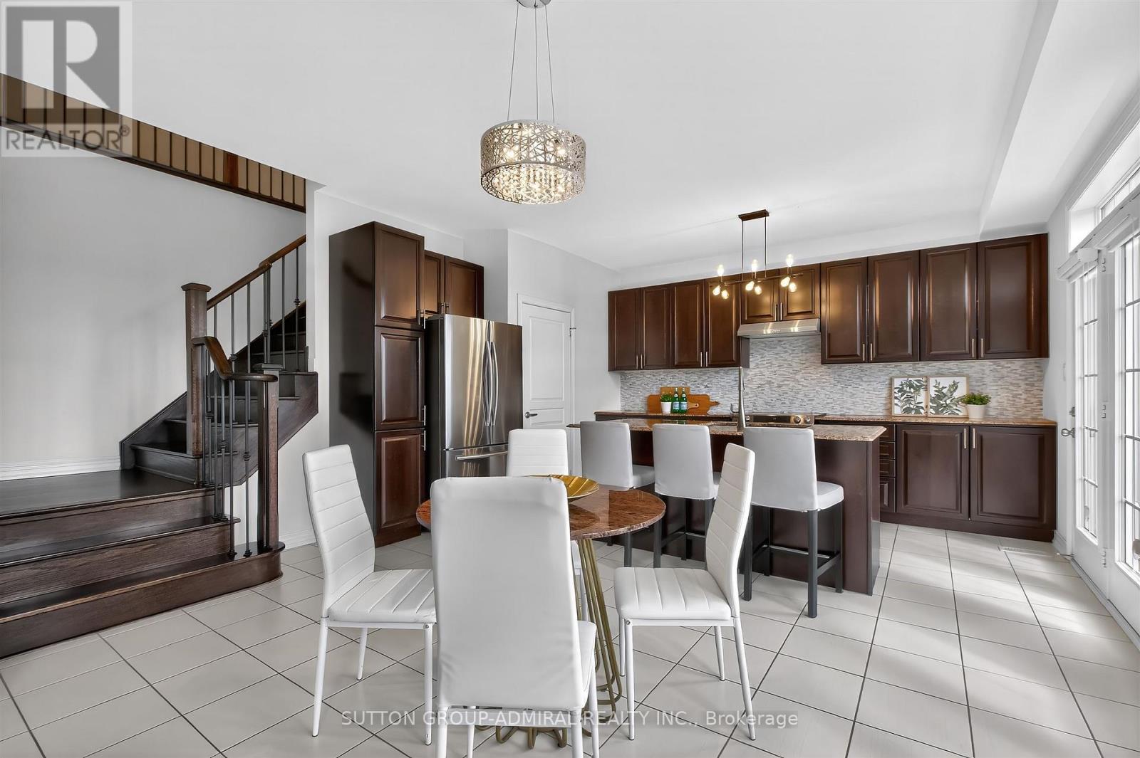 35 WEBB TRAIL - 14
