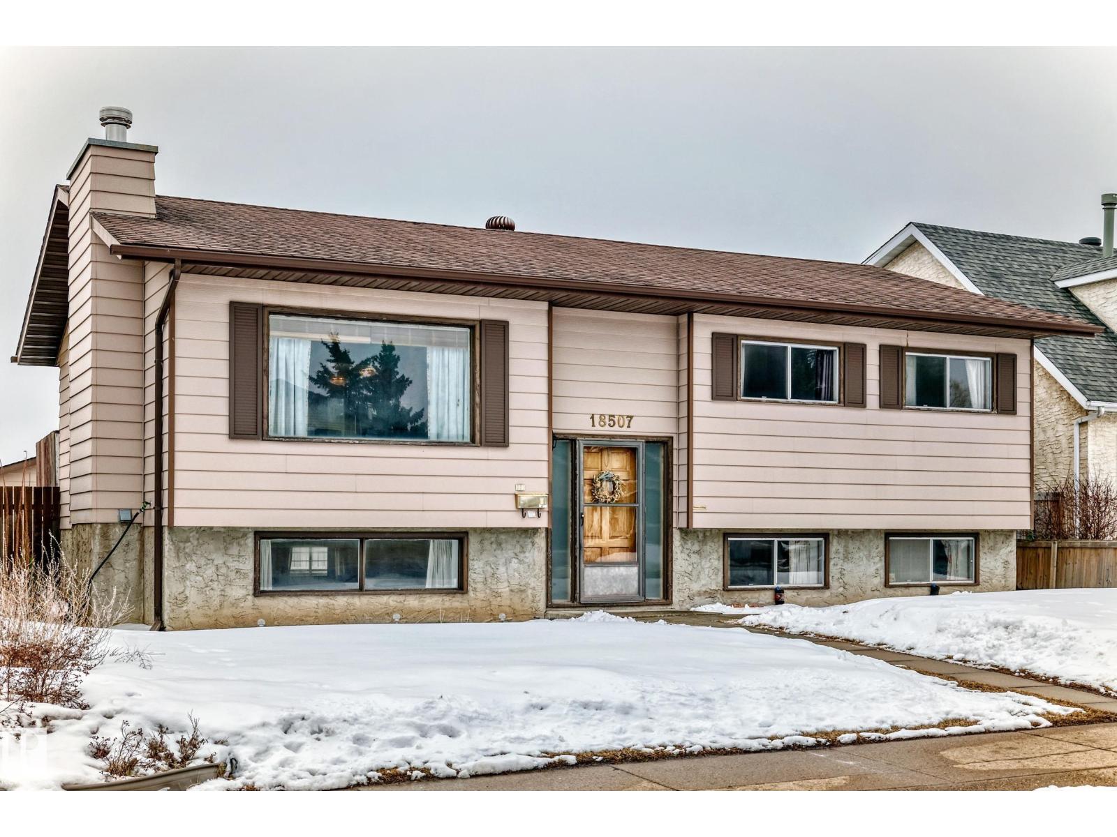 18507 98 AV NW - 1