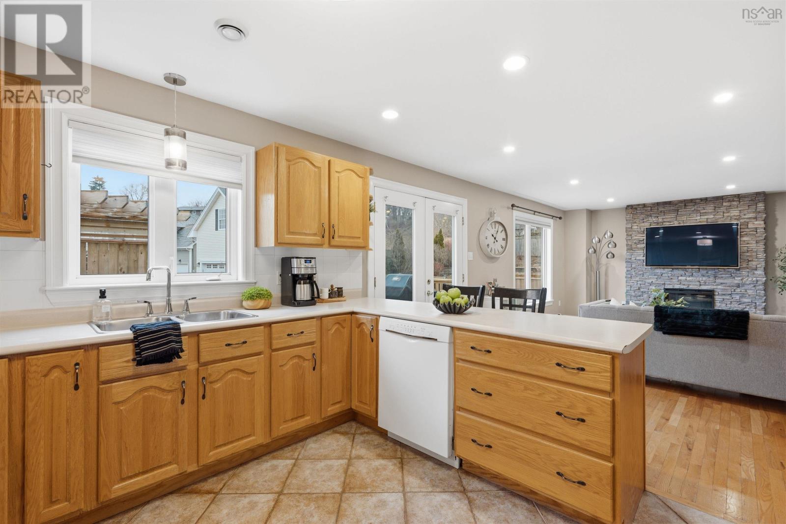 Property 15 of 48 of 4 Pompano Court