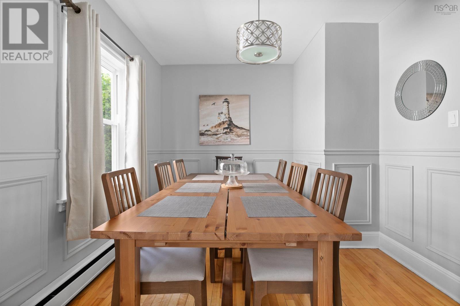 6571 Young Street - 11