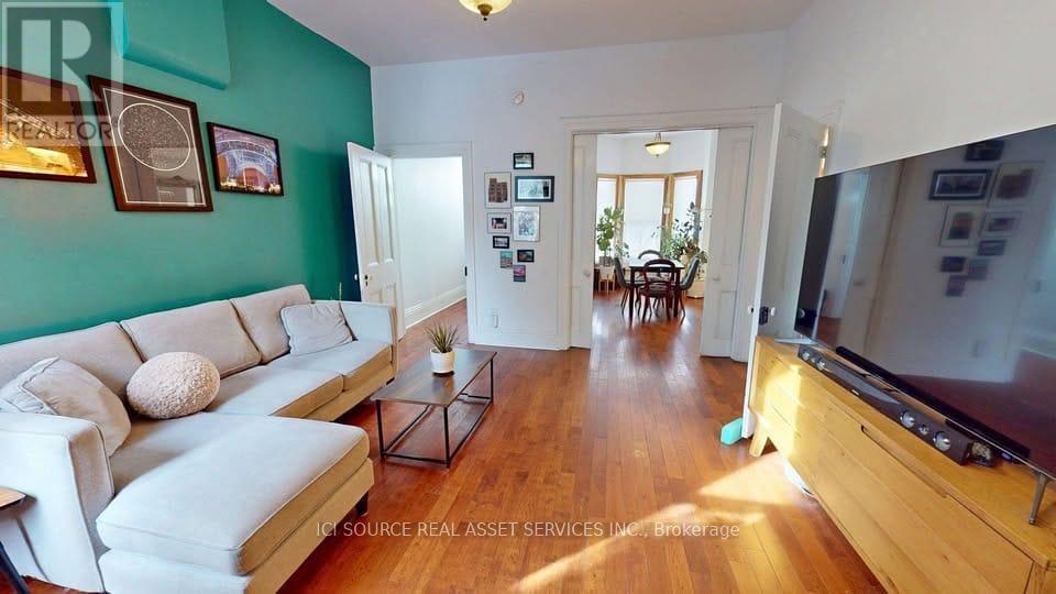 132 FERGUSON AVENUE N