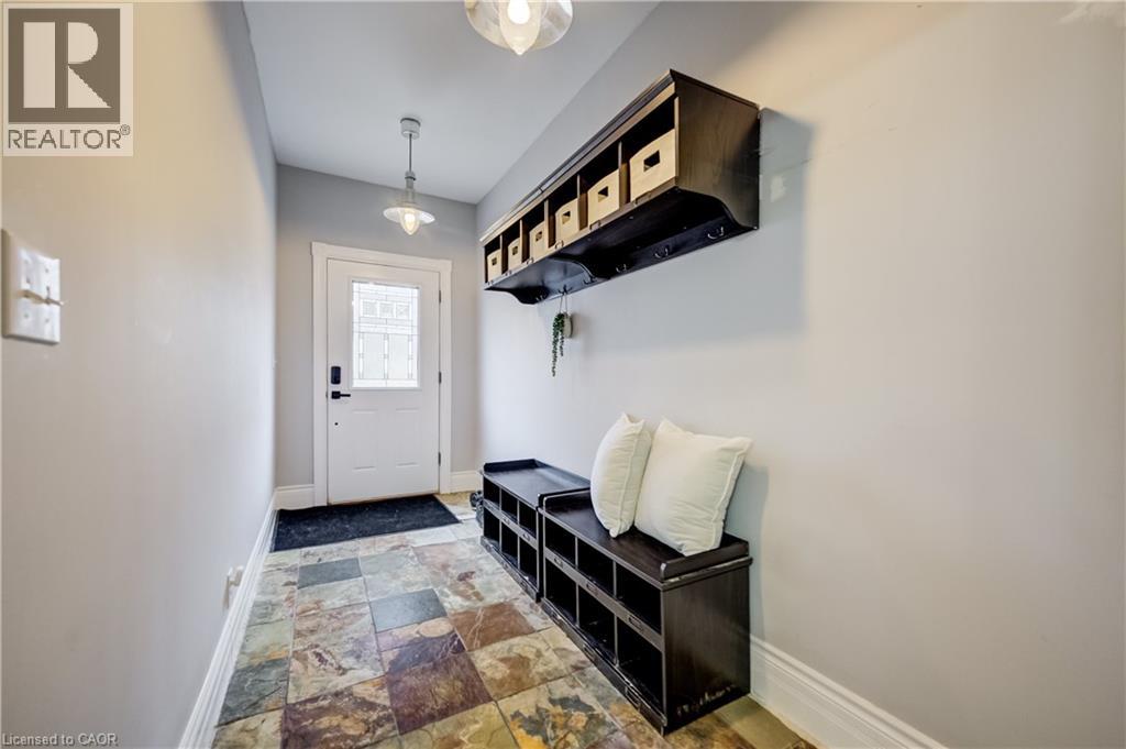 25 JOHN Street - 4